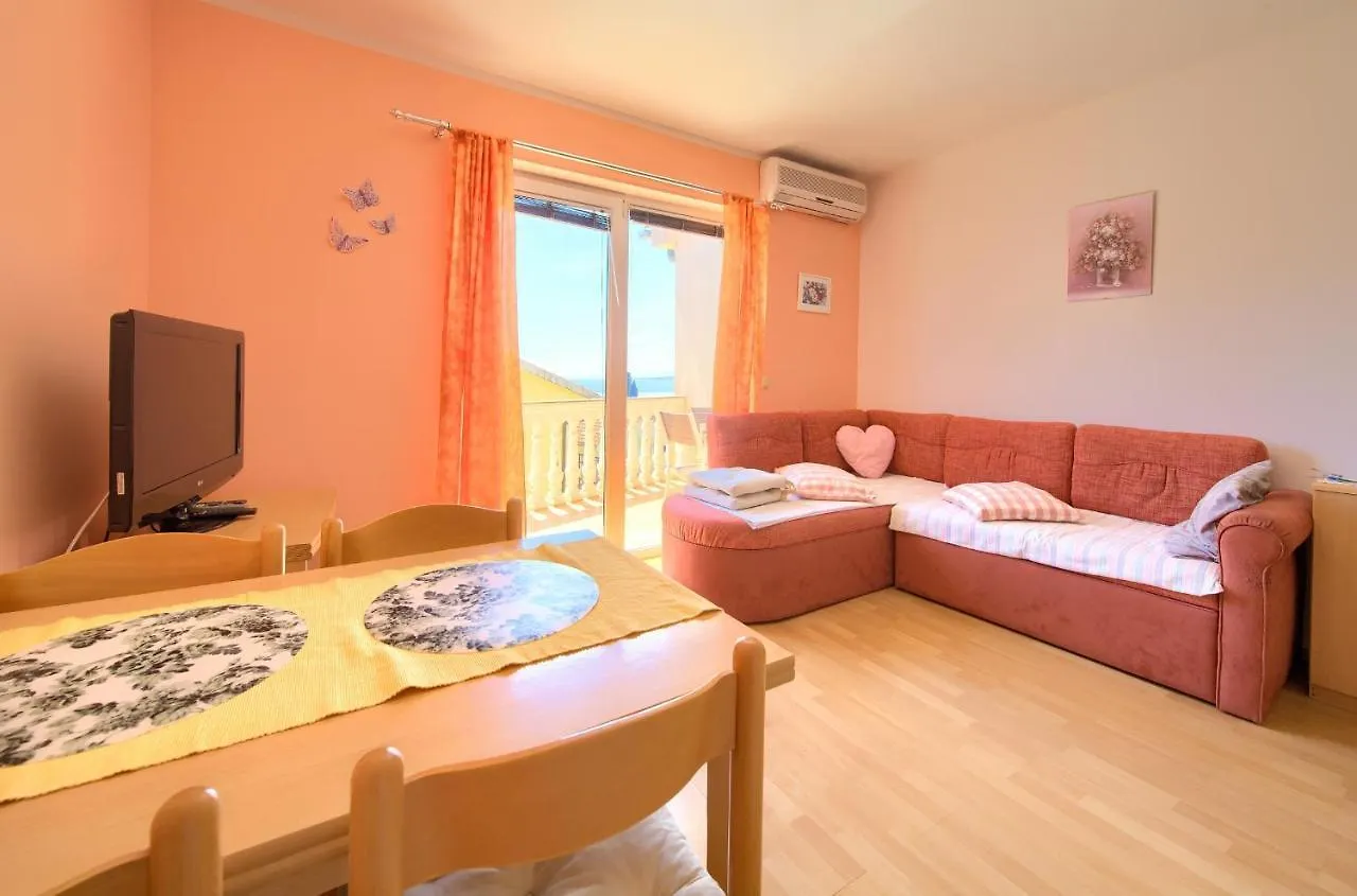 Apartment Henrik Krk Town