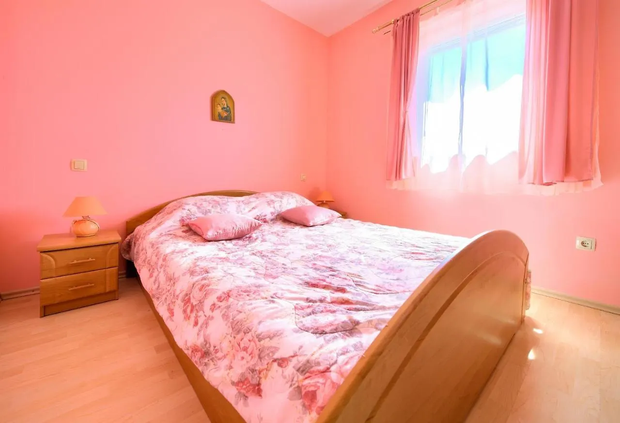 Apartment Henrik Krk Town