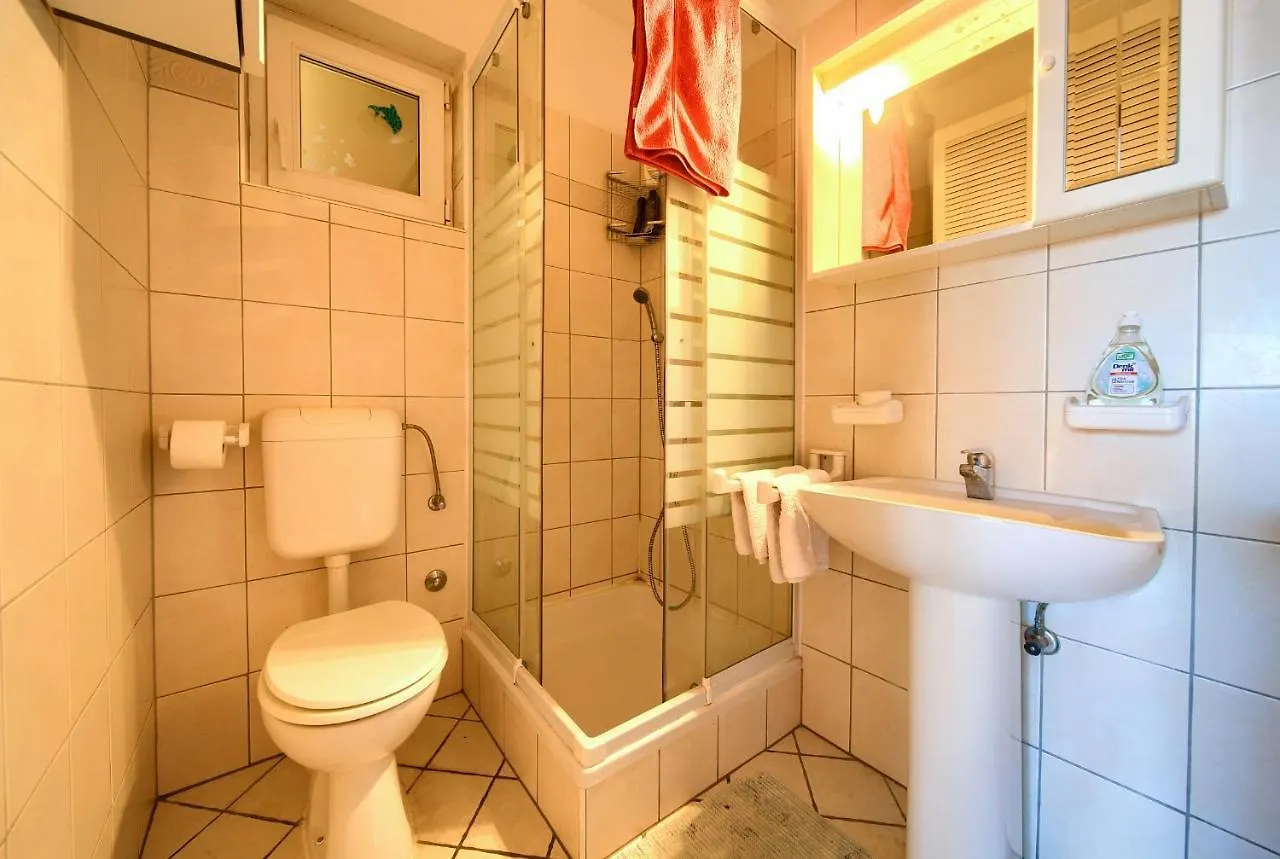 Apartment Henrik Krk Town